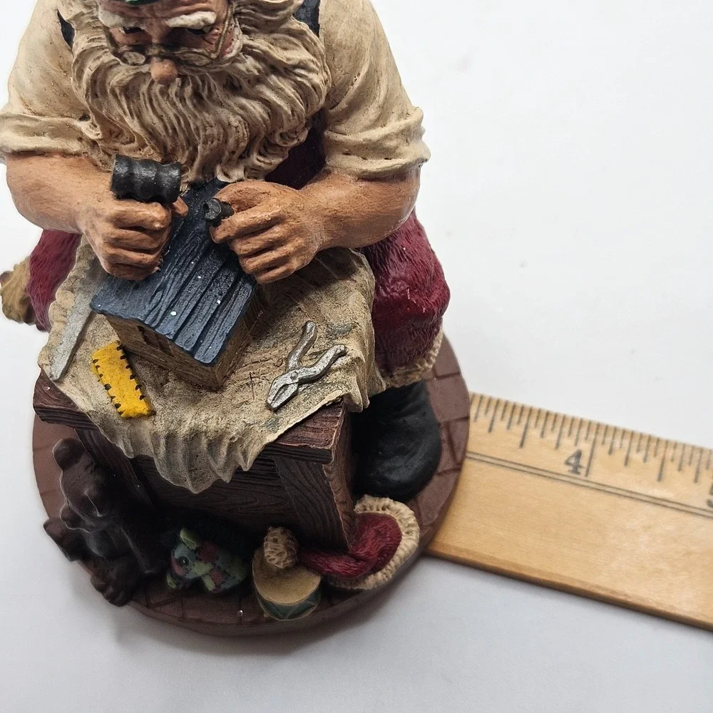 Vintage Santa Claus Toymaker Workshop Figurine‎ Resin Hand Painted